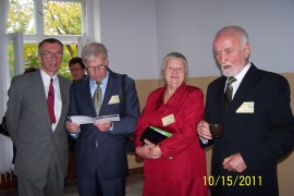 Od lewej: Marian Jechna, Kazik Piaścik, Irenka Milanowska i Janek Wyżykowski.